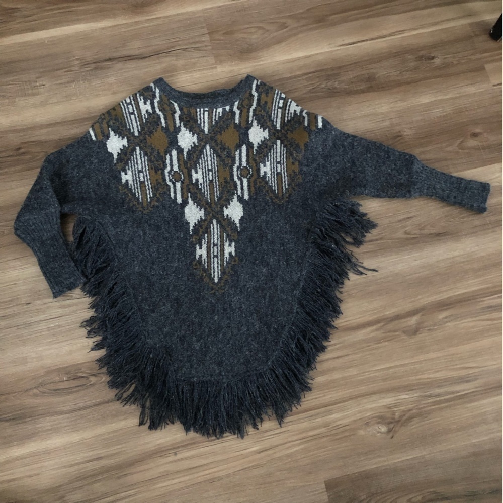 Love Marks Blue Gray Southwestern Pattern Poncho Style Knit Sweater Women Size M